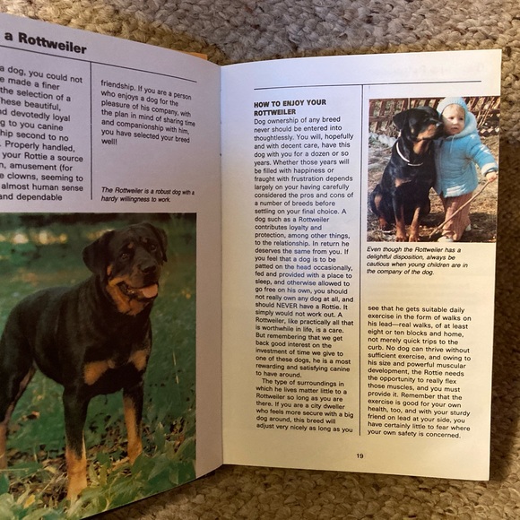 Book (Hardback):Rottweiler by Anna Nicholas - Picture 13 of 16